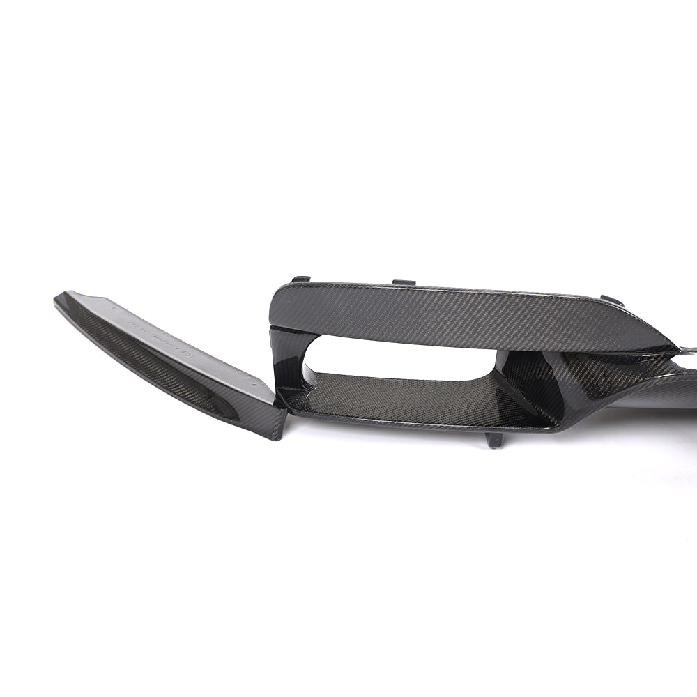 BMW 6-Series Base / BMW M6 - AK Style Wet Carbon Fiber Rear Diffuser