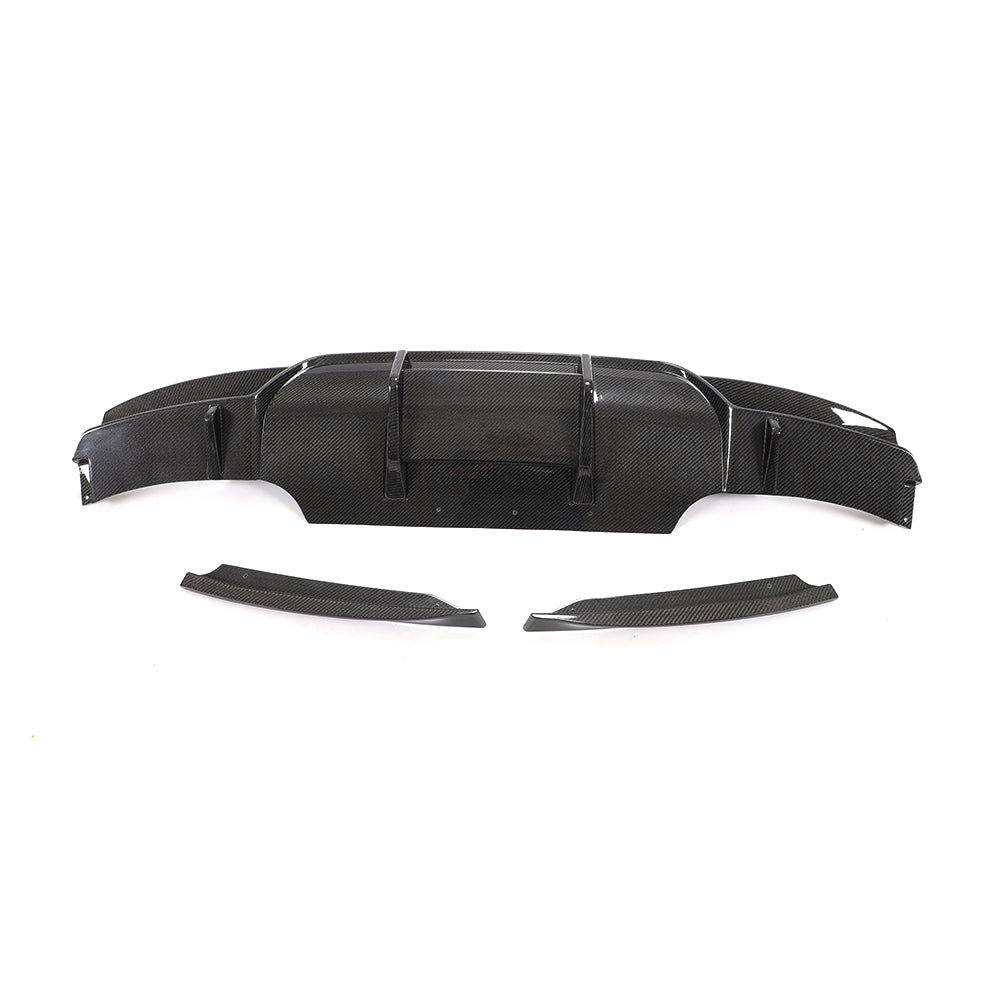 BMW 6-Series Base / BMW M6 - AK Style Wet Carbon Fiber Rear Diffuser