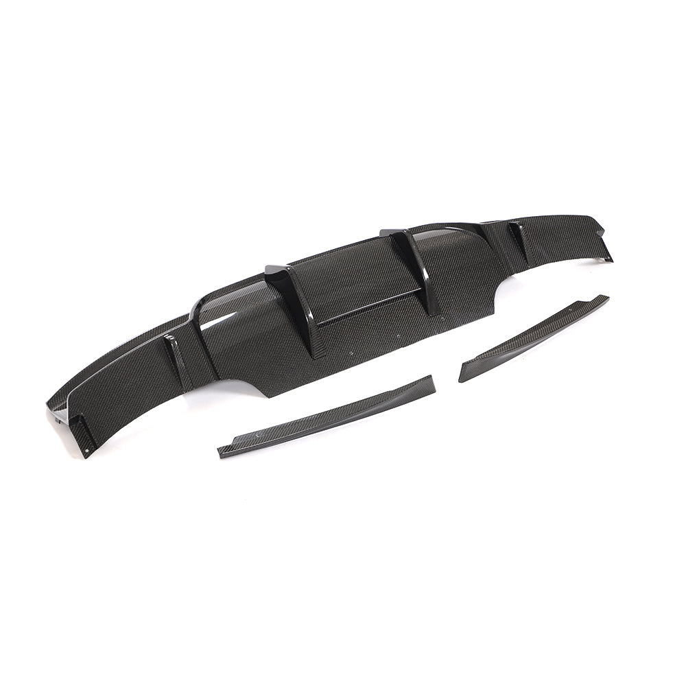 BMW 6-Series Base / BMW M6 - AK Style Wet Carbon Fiber Rear Diffuser