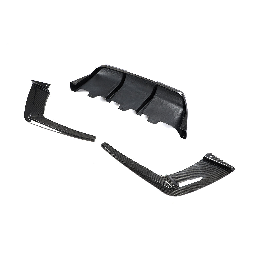 BMW 6-Series Base / BMW M6 - V-Style Wet Carbon Fiber Rear Diffuser